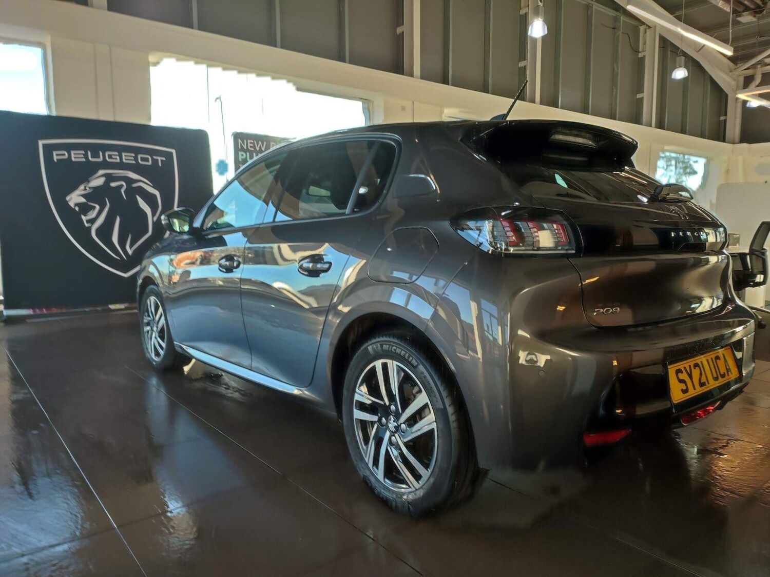 Used Peugeot 208 2021 for sale - 77516414: Photo 6