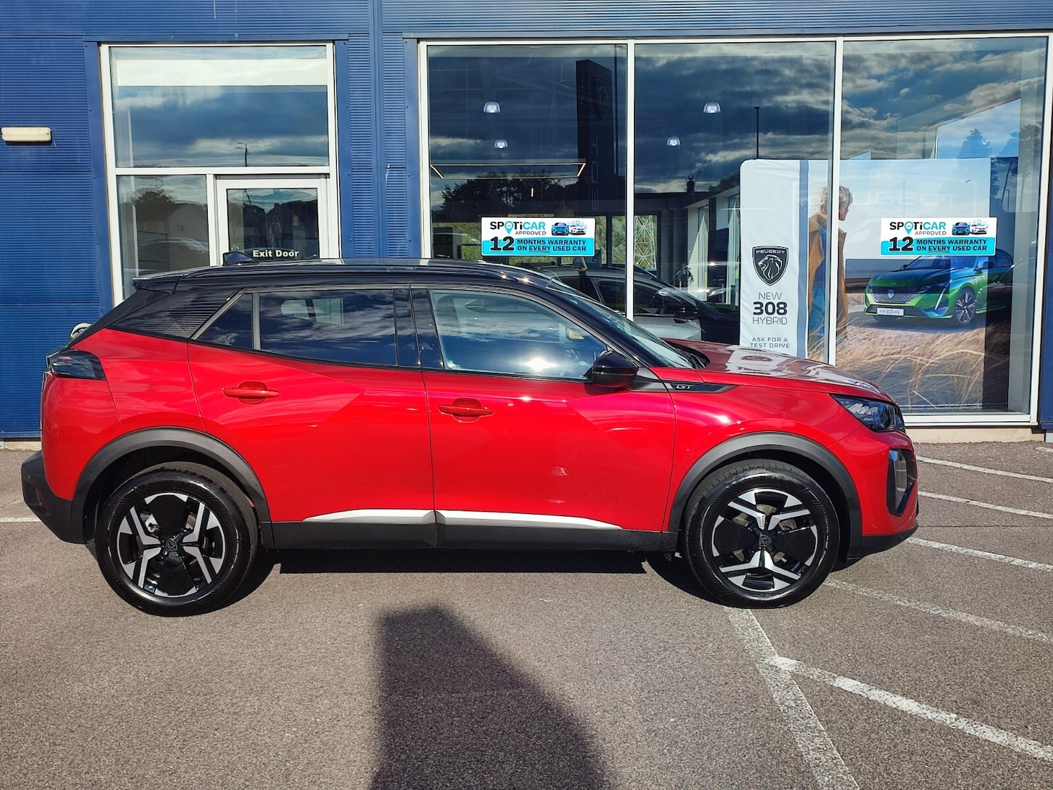 Used Peugeot 2008 2024 for sale - 76676901: Photo 4