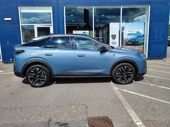 Used Peugeot 3008 2024 for sale - 76677803: Photo