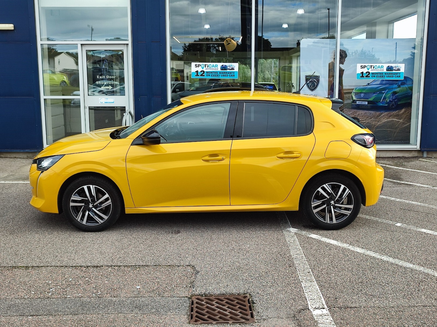 Used Peugeot 208 2022 for sale - 76675399: Photo 6