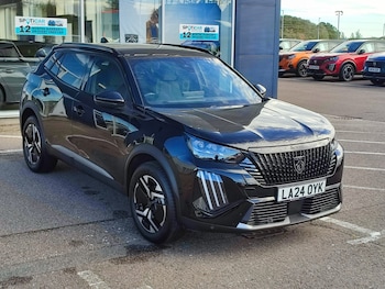 Used Peugeot 2008 2024 for sale - 76677100: Photo