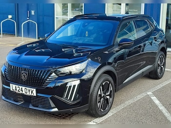 Used Peugeot 2008 2024 for sale - 76677100: Photo