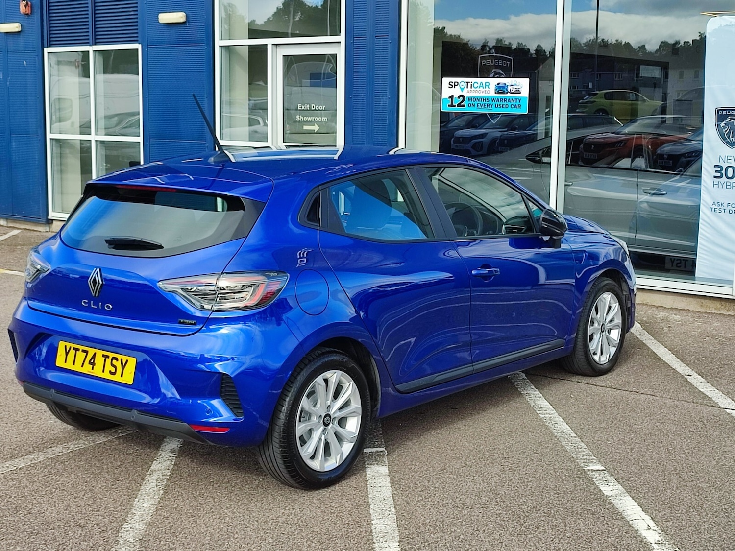 Used Renault Clio 2024 for sale - 76677421: Photo 10