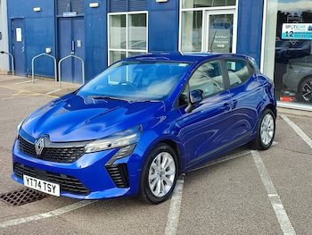 Used Renault Clio 2024 for sale - 76677421: Photo