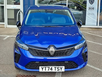 Used Renault Clio 2024 for sale - 76677421: Photo