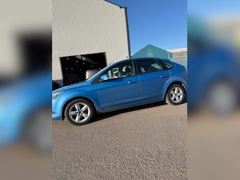 Used Ford Focus 2010 for sale - 77732599: Photo