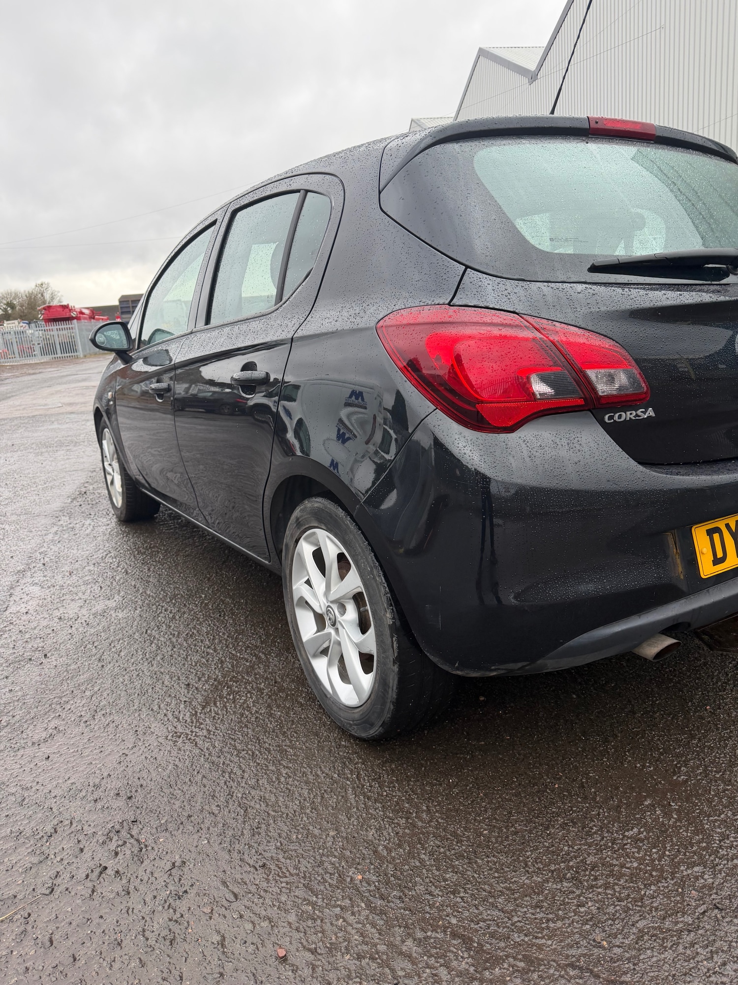 Used Vauxhall Corsa 2015 for sale - 77665793: Photo 4