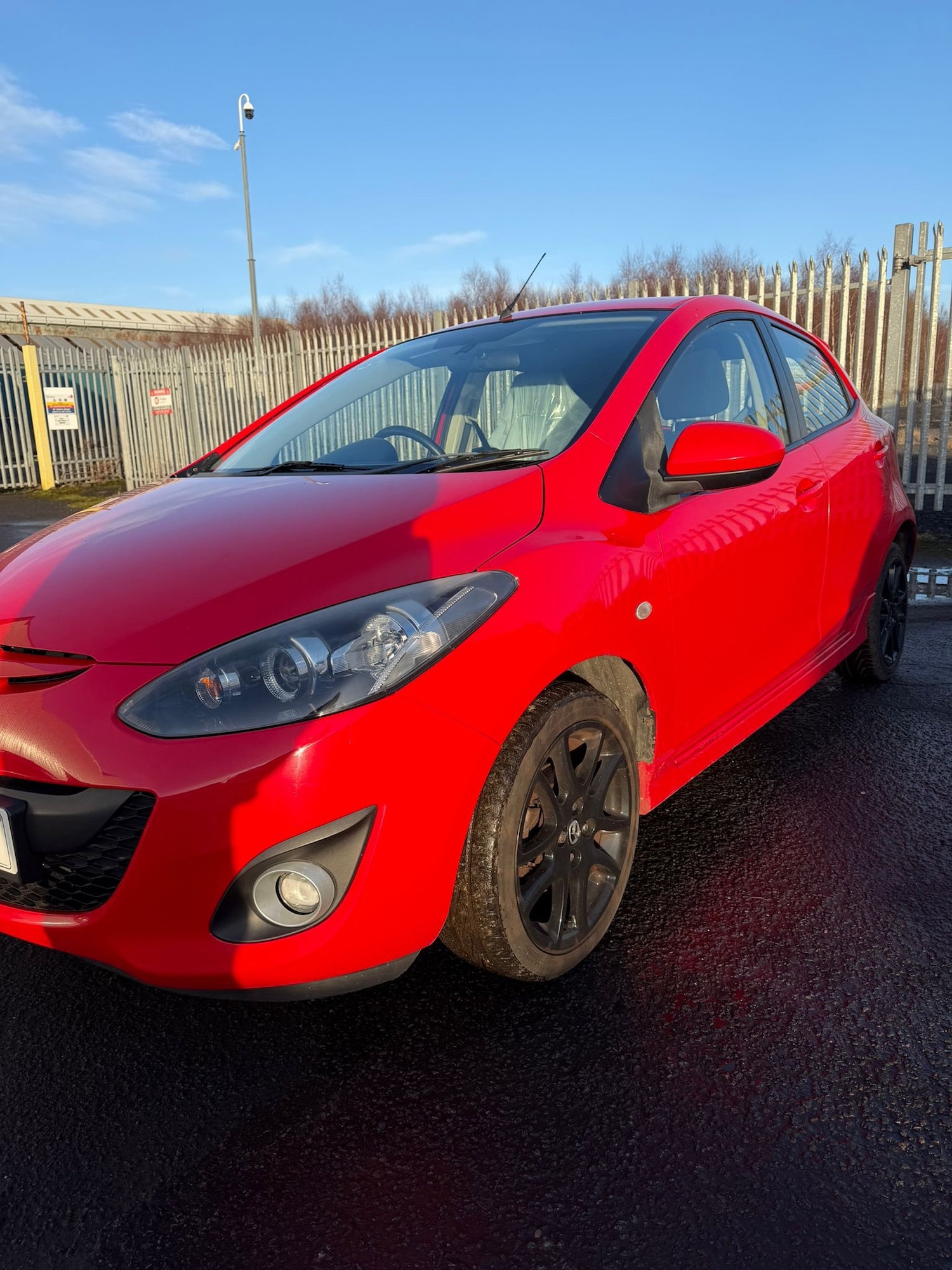 Used Mazda Mazda2 2012 for sale - 77461272: Photo 2