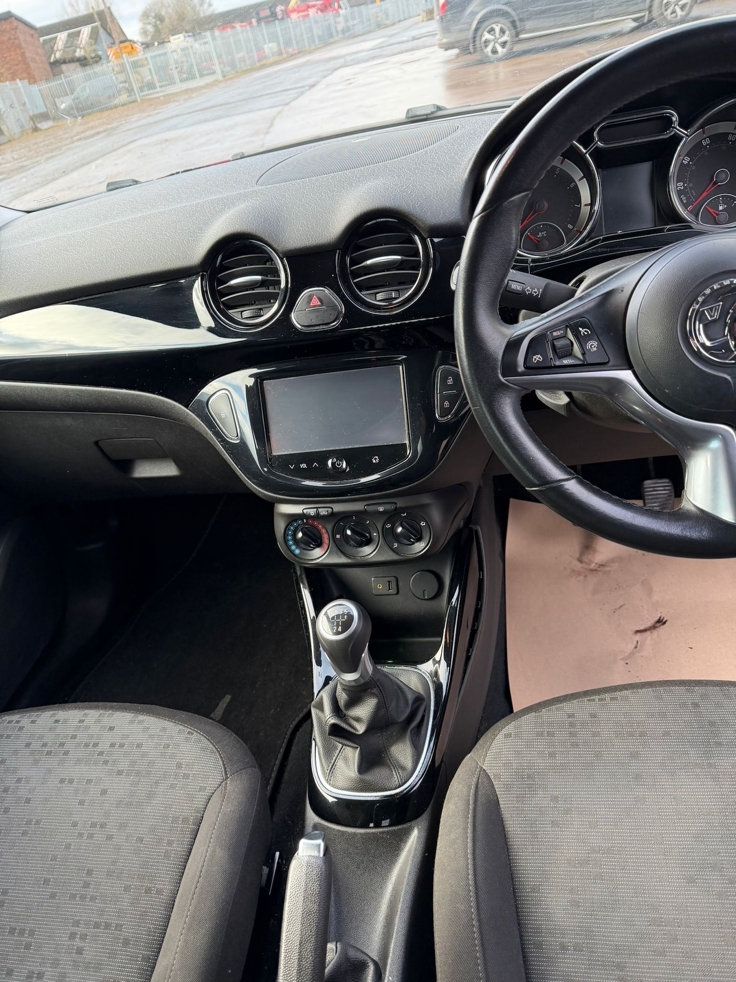 Used Vauxhall ADAM 2015 for sale - 77461643: Photo 10