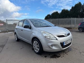 Hyundai i20 feature image