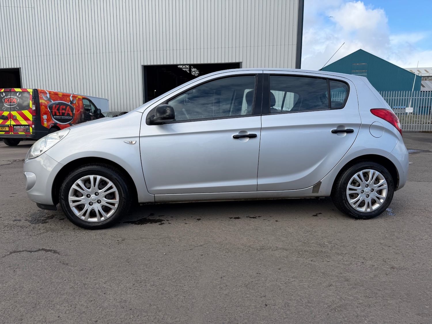 Used Hyundai i20 2012 for sale - 78014390: Photo 4