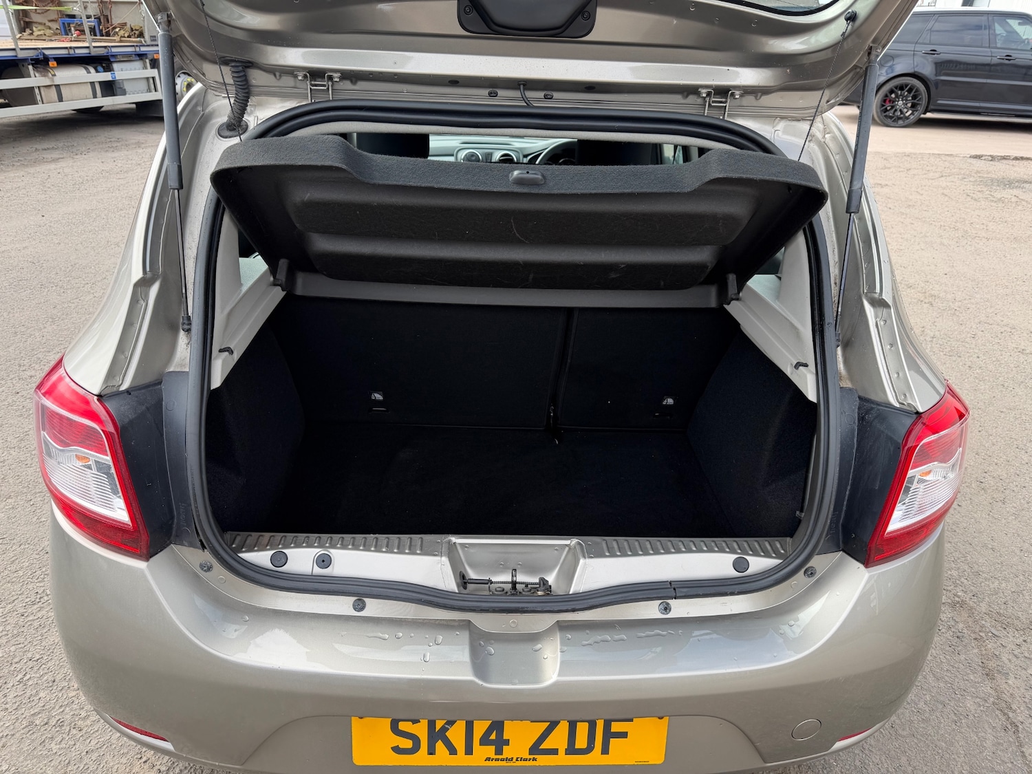 Used Dacia Sandero 2014 for sale - 78163833: Photo 11