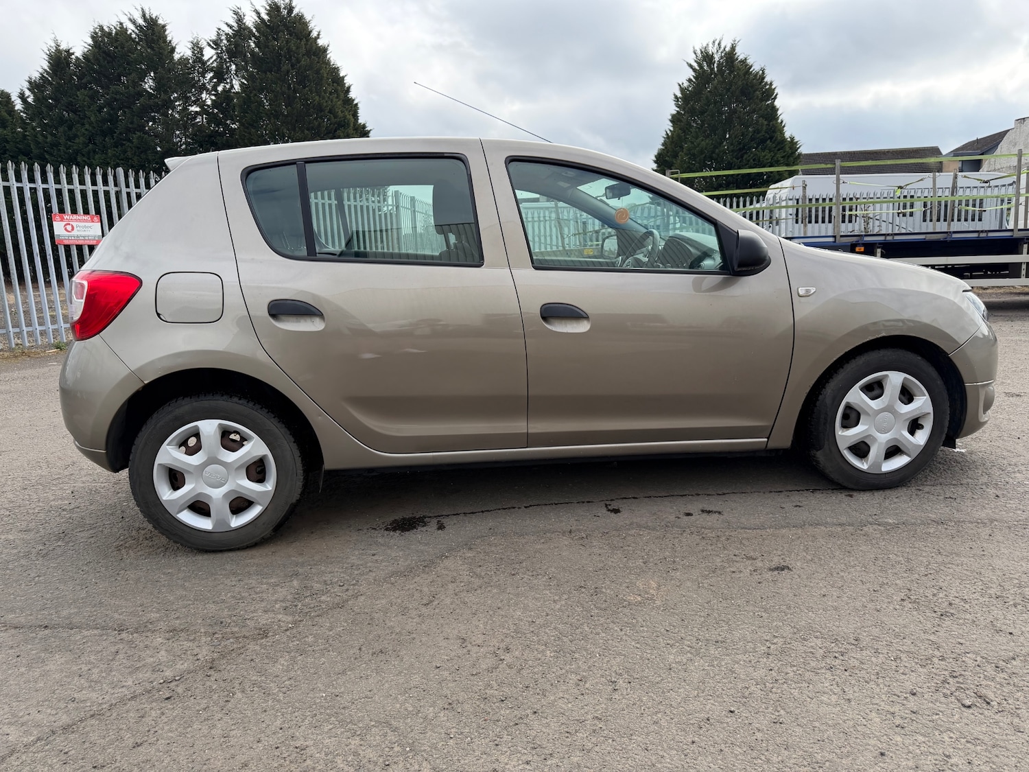Used Dacia Sandero 2014 for sale - 78163833: Photo 7