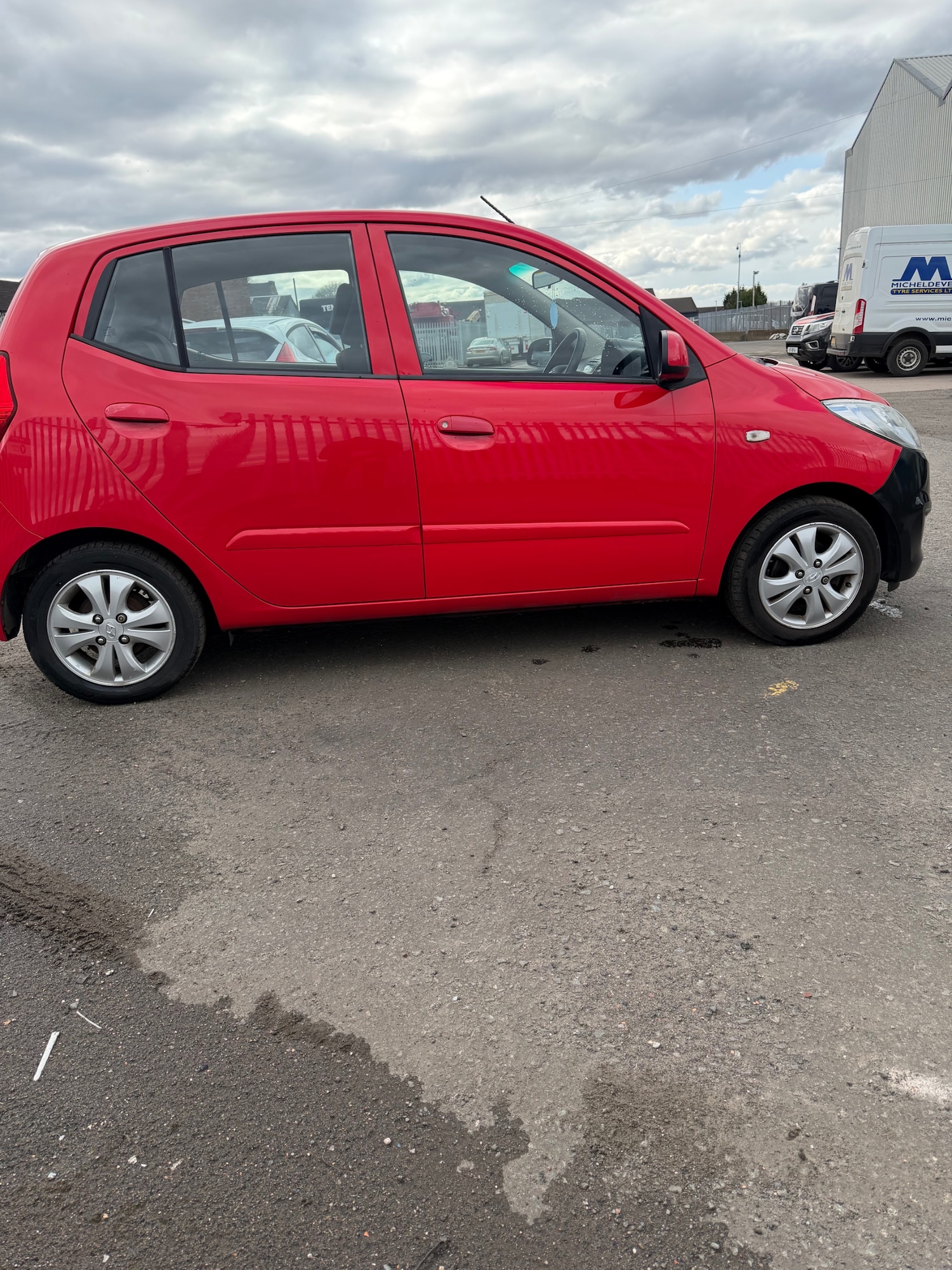 Used Hyundai i10 2012 for sale - 77934460: Photo 6