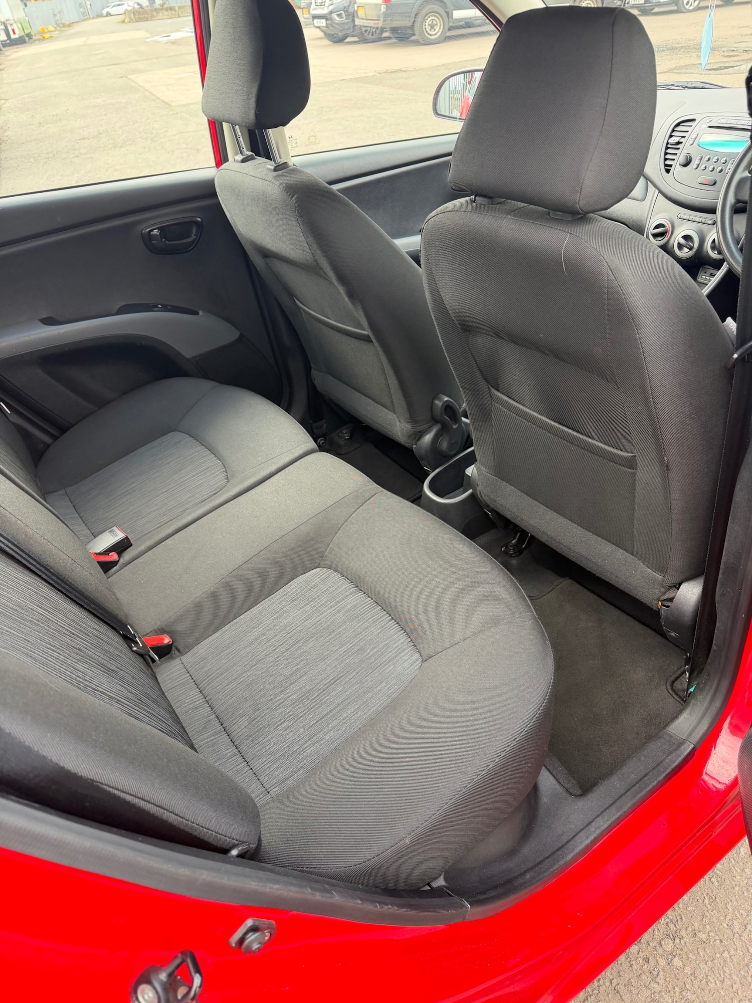 Used Hyundai i10 2012 for sale - 77934460: Photo 9