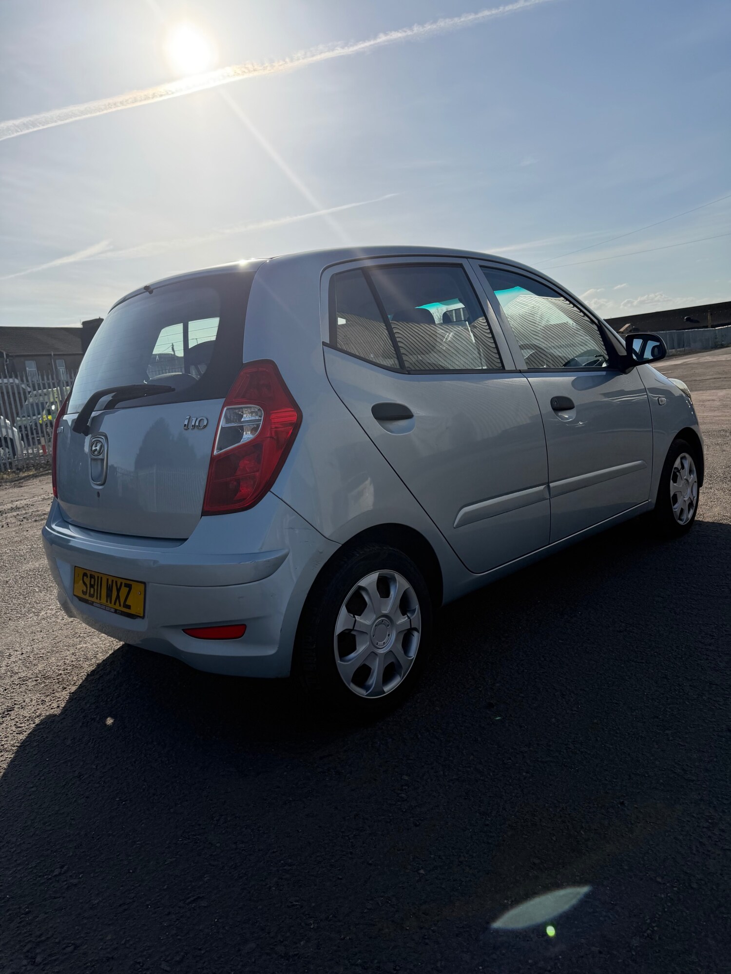 Used Hyundai i10 2011 for sale - 77953425: Photo 6
