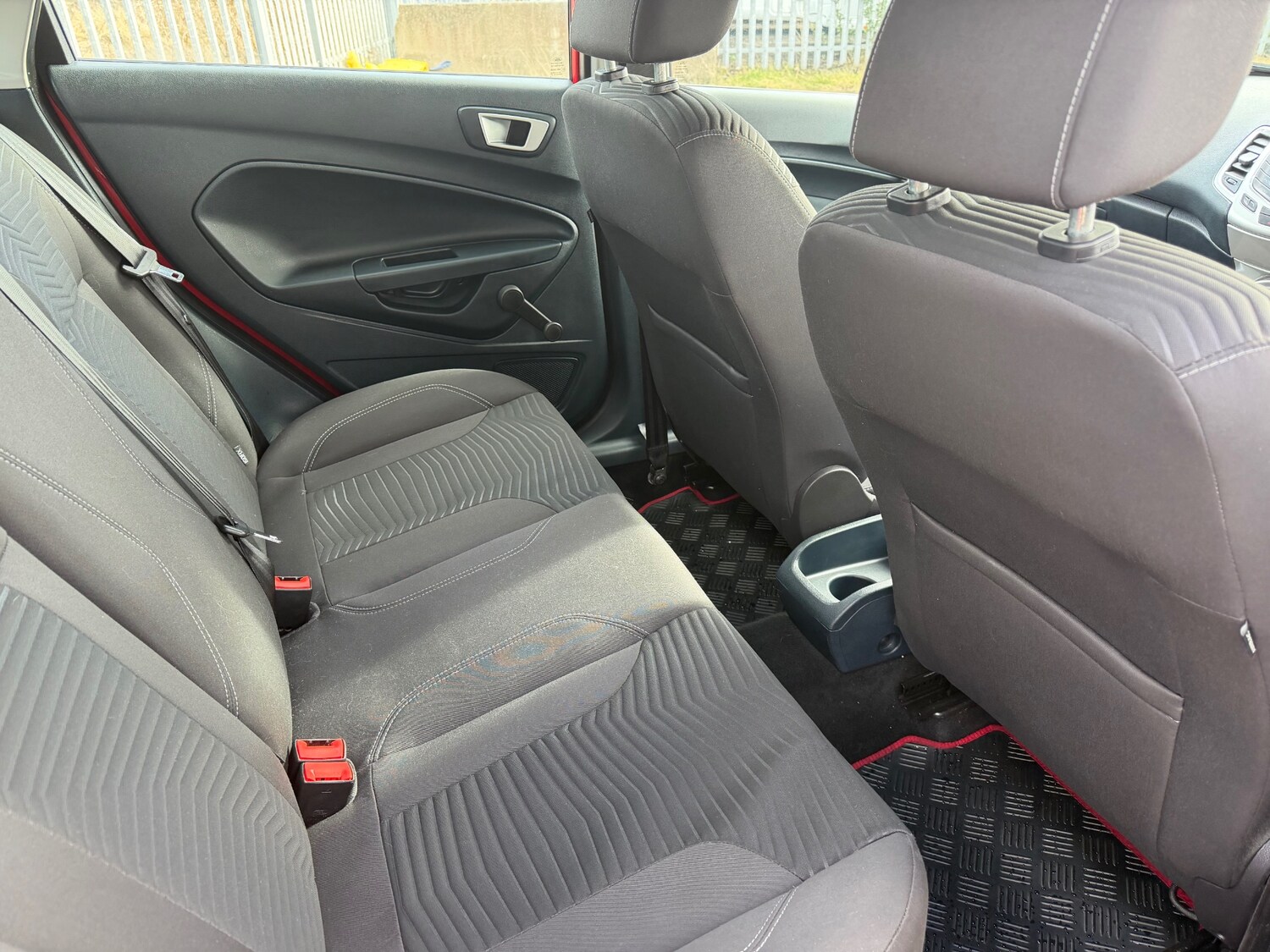 Used Ford Fiesta 2012 for sale - 78063746: Photo 12