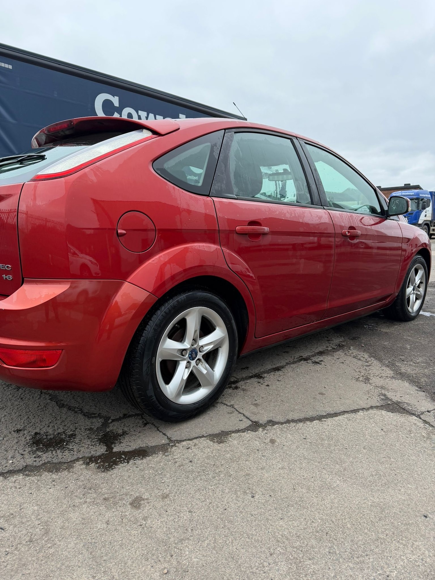 Used Ford Focus 2009 for sale - 77461364: Photo 4