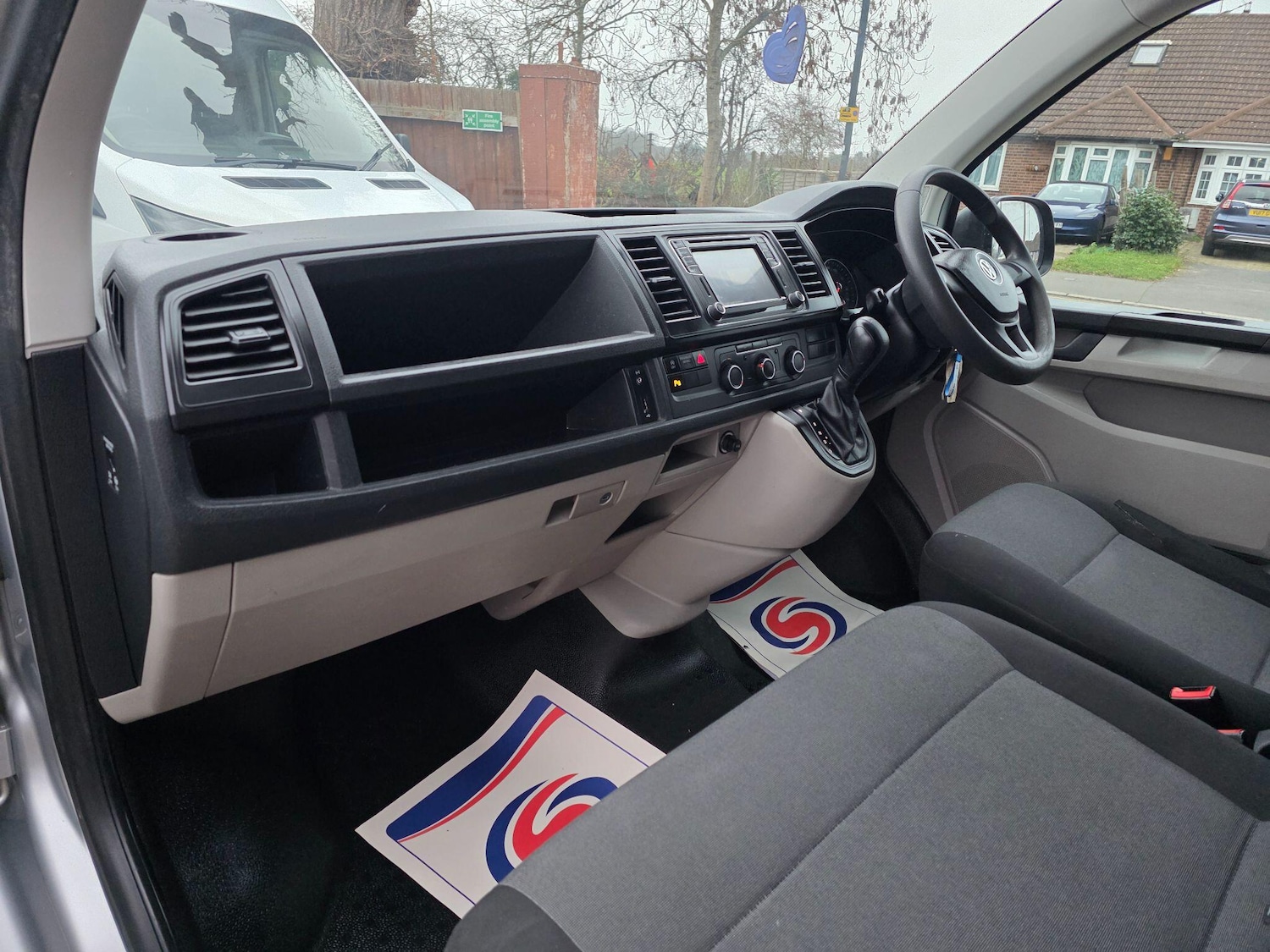 Used Volkswagen Transporter 2017 for sale - 77330984: Photo 13