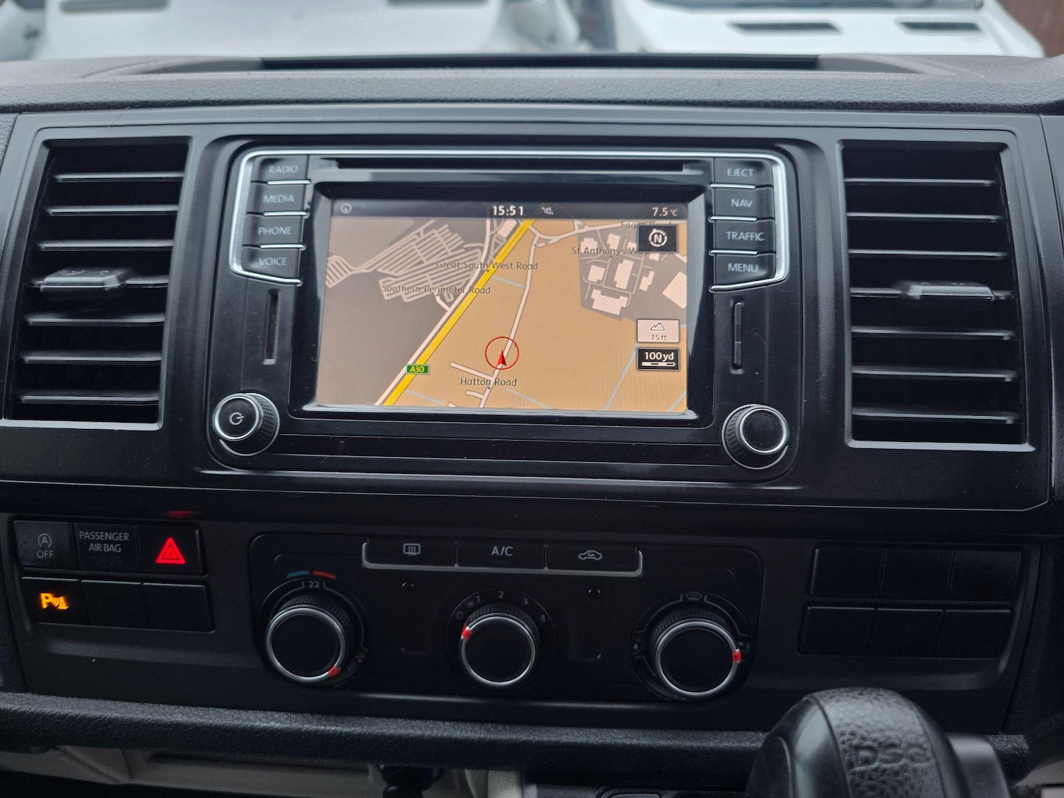 Used Volkswagen Transporter 2017 for sale - 77330984: Photo 14