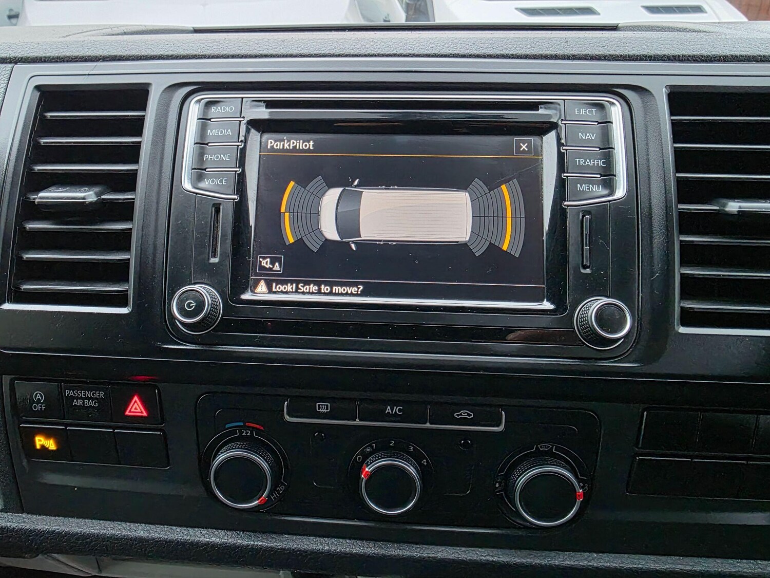 Used Volkswagen Transporter 2017 for sale - 77330984: Photo 15