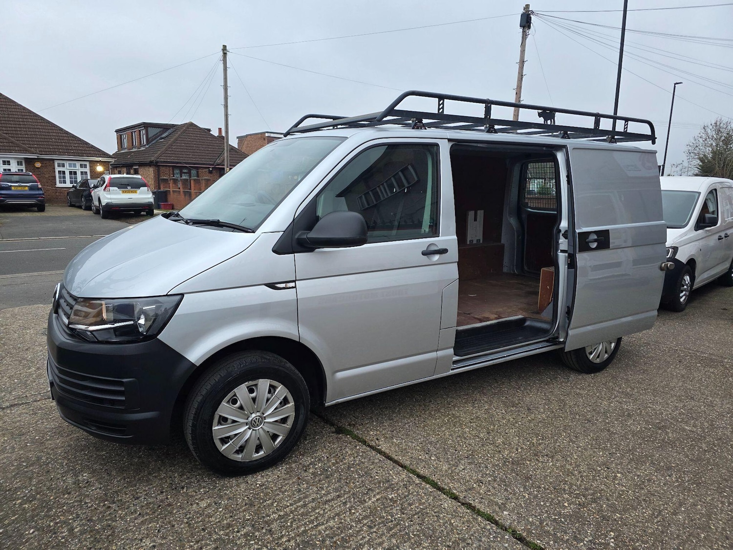 Used Volkswagen Transporter 2017 for sale - 77330984: Photo 9