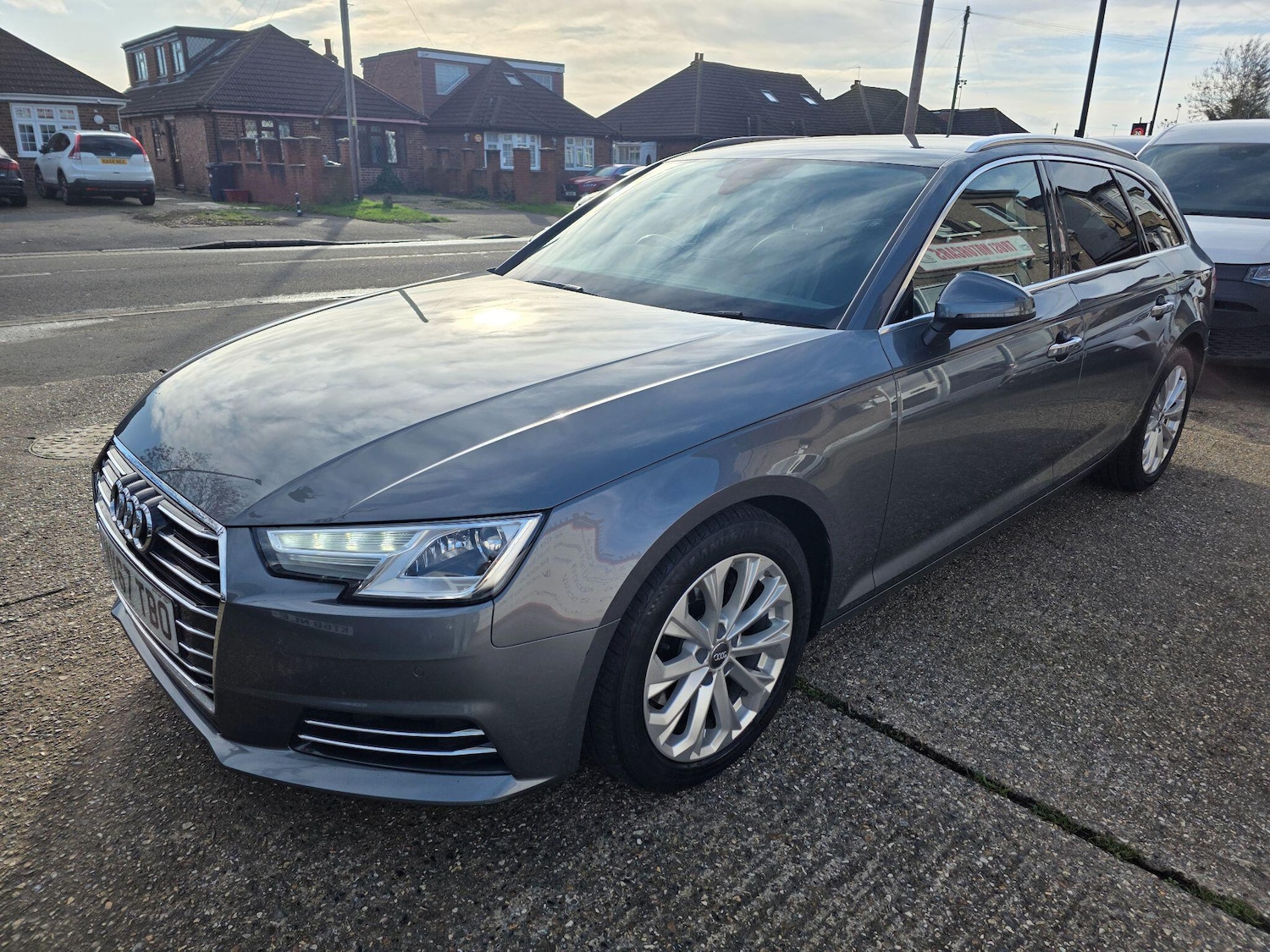 Used Audi A4 2017 for sale - 77315357: Photo 9