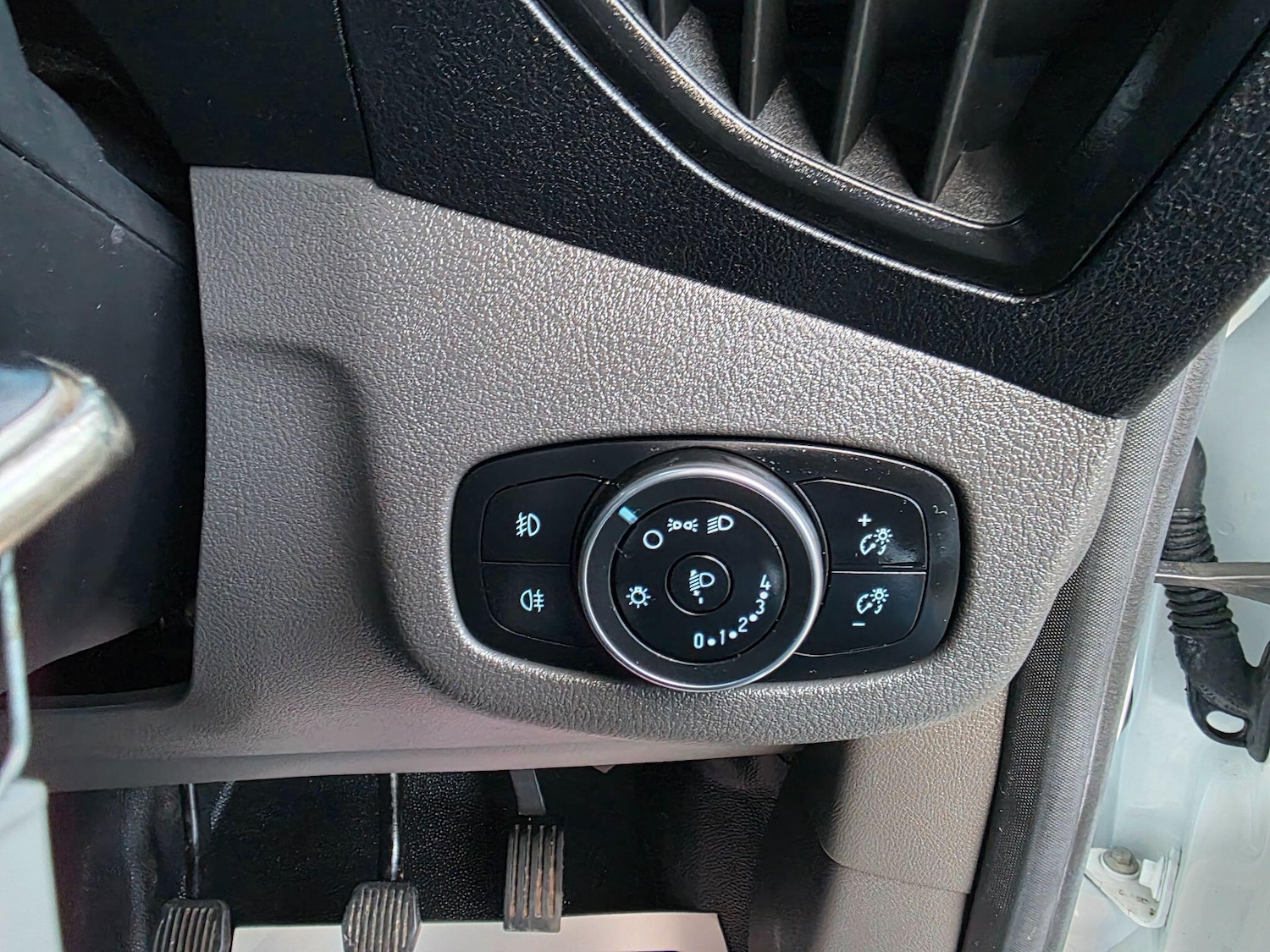 Used Ford Transit Connect for sale - 77824066: Photo 28