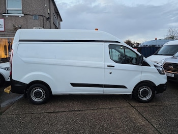 Used Ford Transit Custom 2018 for sale - 76989768: Photo