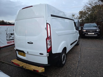 Used Ford Transit Custom 2018 for sale - 76989768: Photo