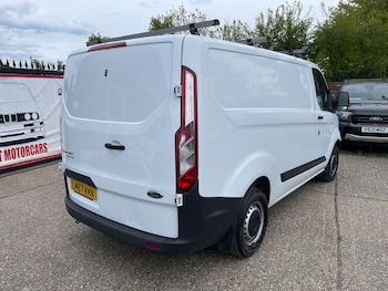 Used Ford Transit Custom 2017 for sale - 74476990: Photo