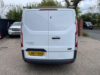 Used Ford Transit Custom 2017 for sale - 74476990: Photo