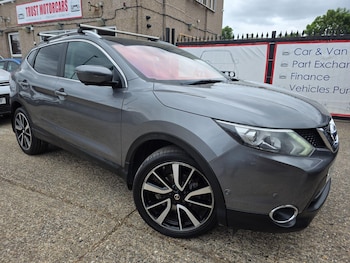 Used Nissan Qashqai 2015 for sale - 78772094: Photo