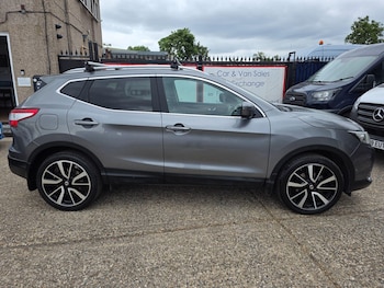 Used Nissan Qashqai 2015 for sale - 78772094: Photo