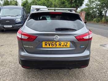 Used Nissan Qashqai 2015 for sale - 78772094: Photo