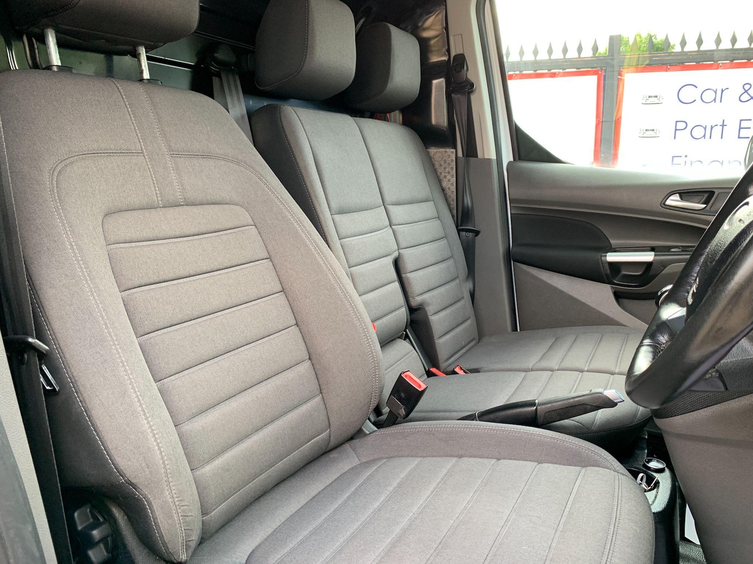 Used Ford Transit Connect 2018 for sale - 76995179: Photo 26