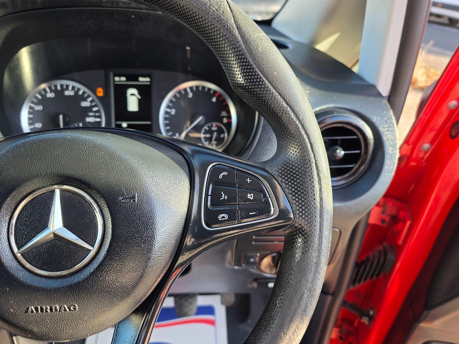 Used Mercedes-Benz Vito 2017 for sale - 76742489: Photo 24