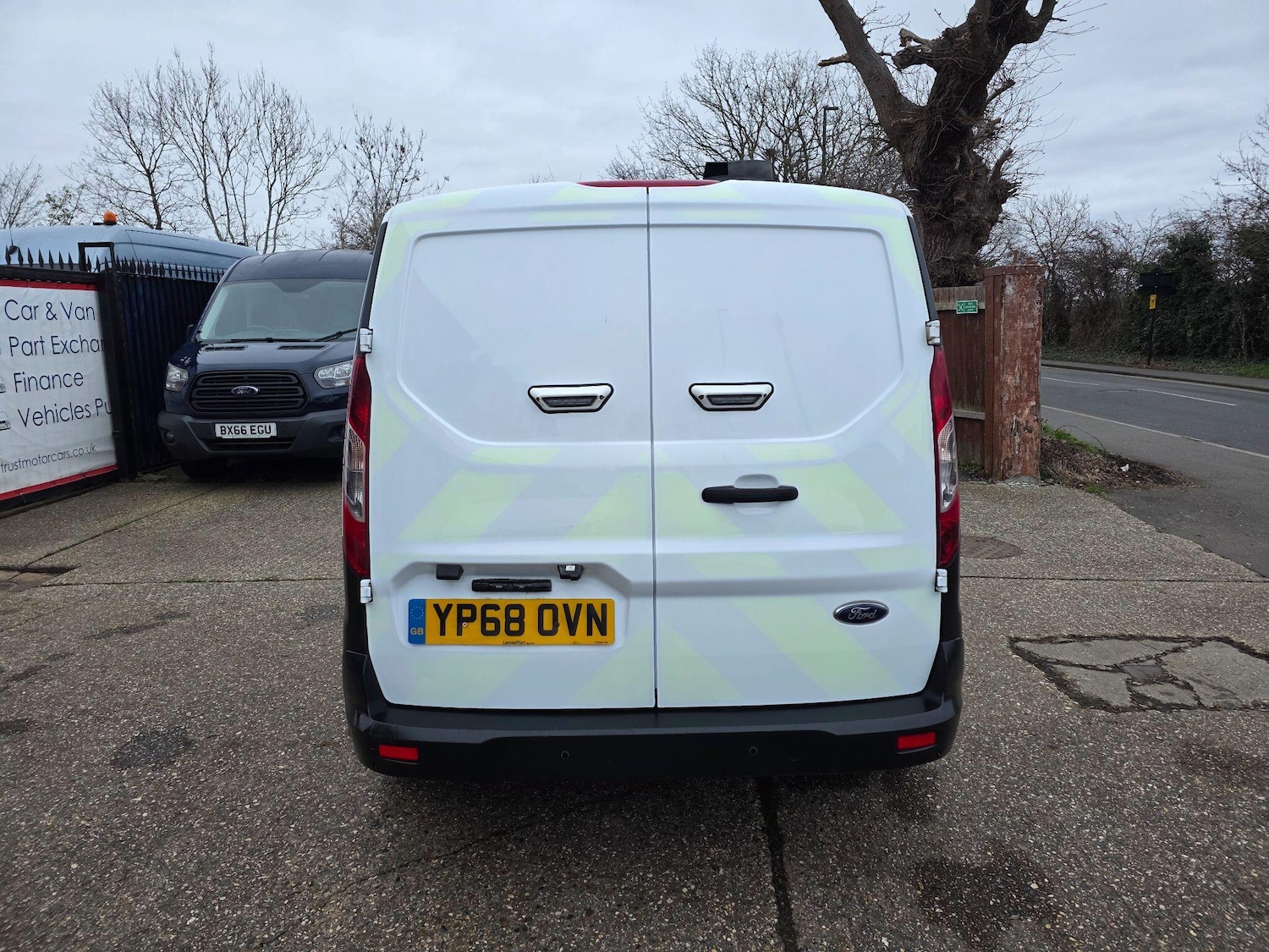 Used Ford Transit Connect 2018 for sale - 77645902: Photo 4