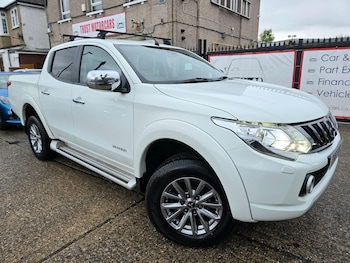 Used Mitsubishi L200 2018 for sale - 76409536: Photo
