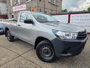 Used Toyota Hilux 2017 for sale - 76227511: Photo
