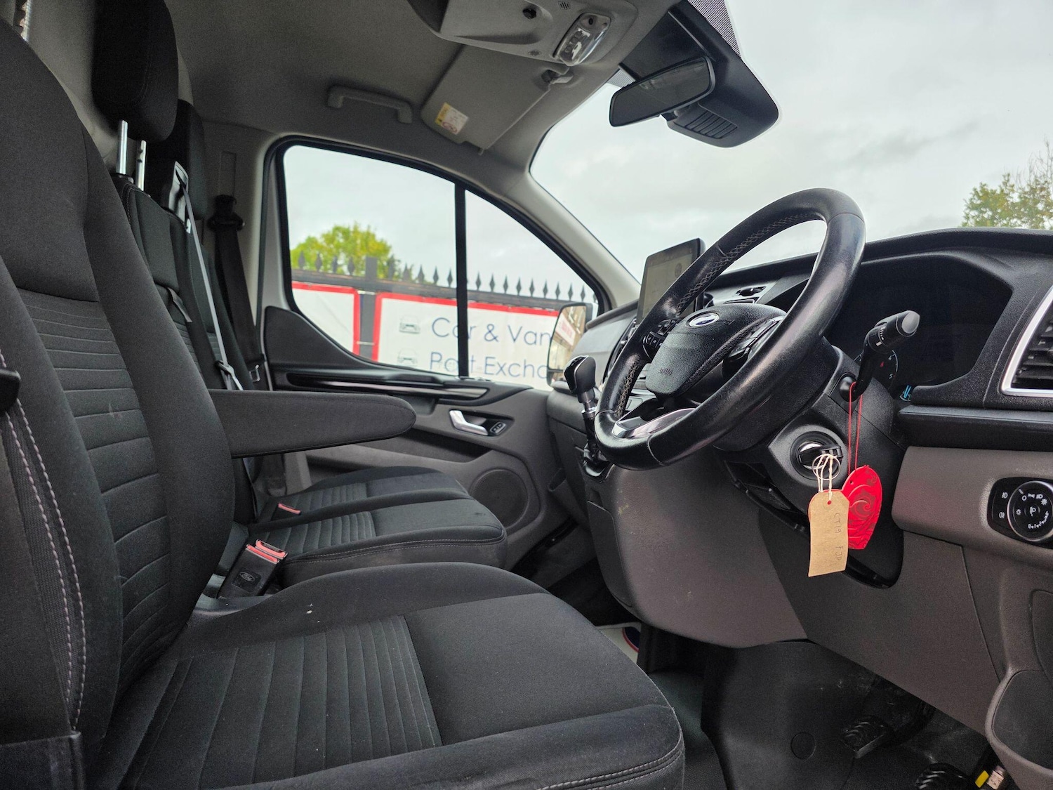 Used Ford Transit Custom 2019 for sale - 76995508: Photo 11