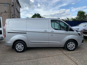 Used Ford Transit Custom 2018 for sale - 74837479: Photo