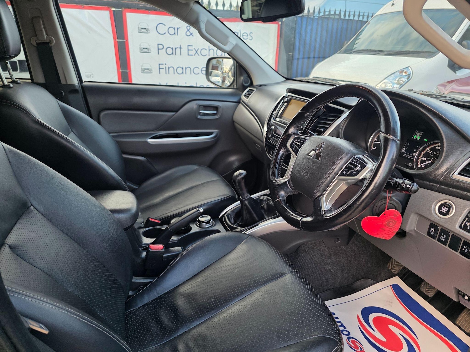 Used Mitsubishi L200 2017 for sale - 76388631: Photo 10