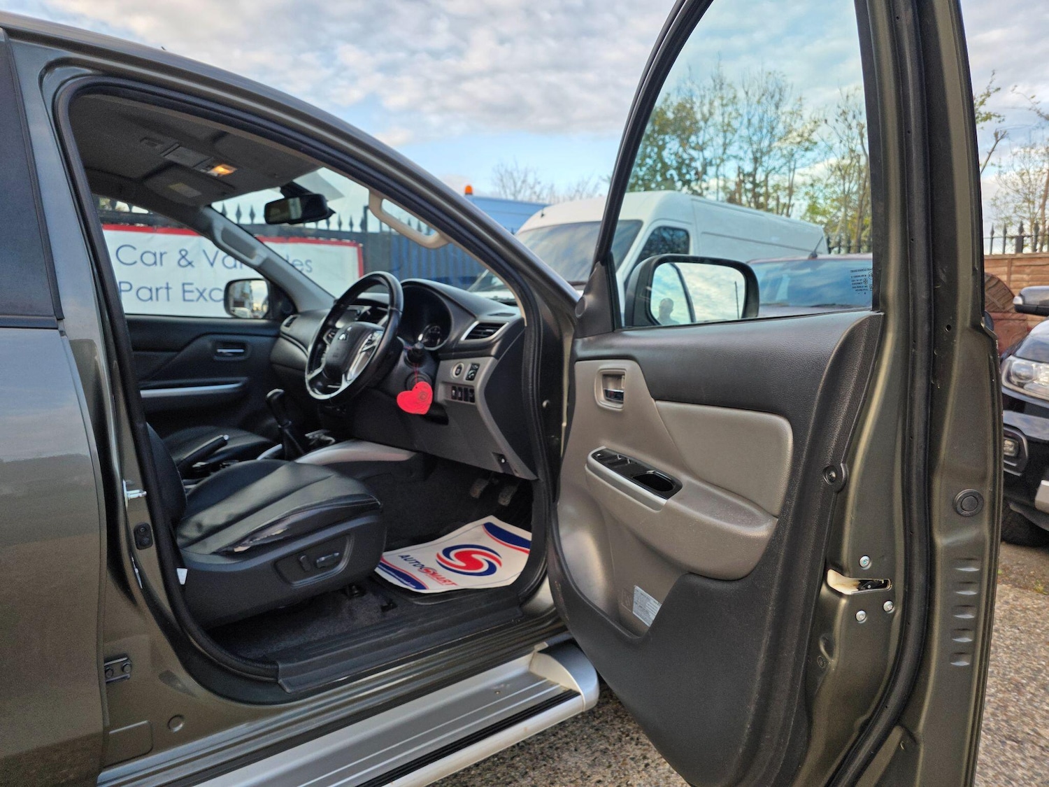 Used Mitsubishi L200 2017 for sale - 76388631: Photo 25