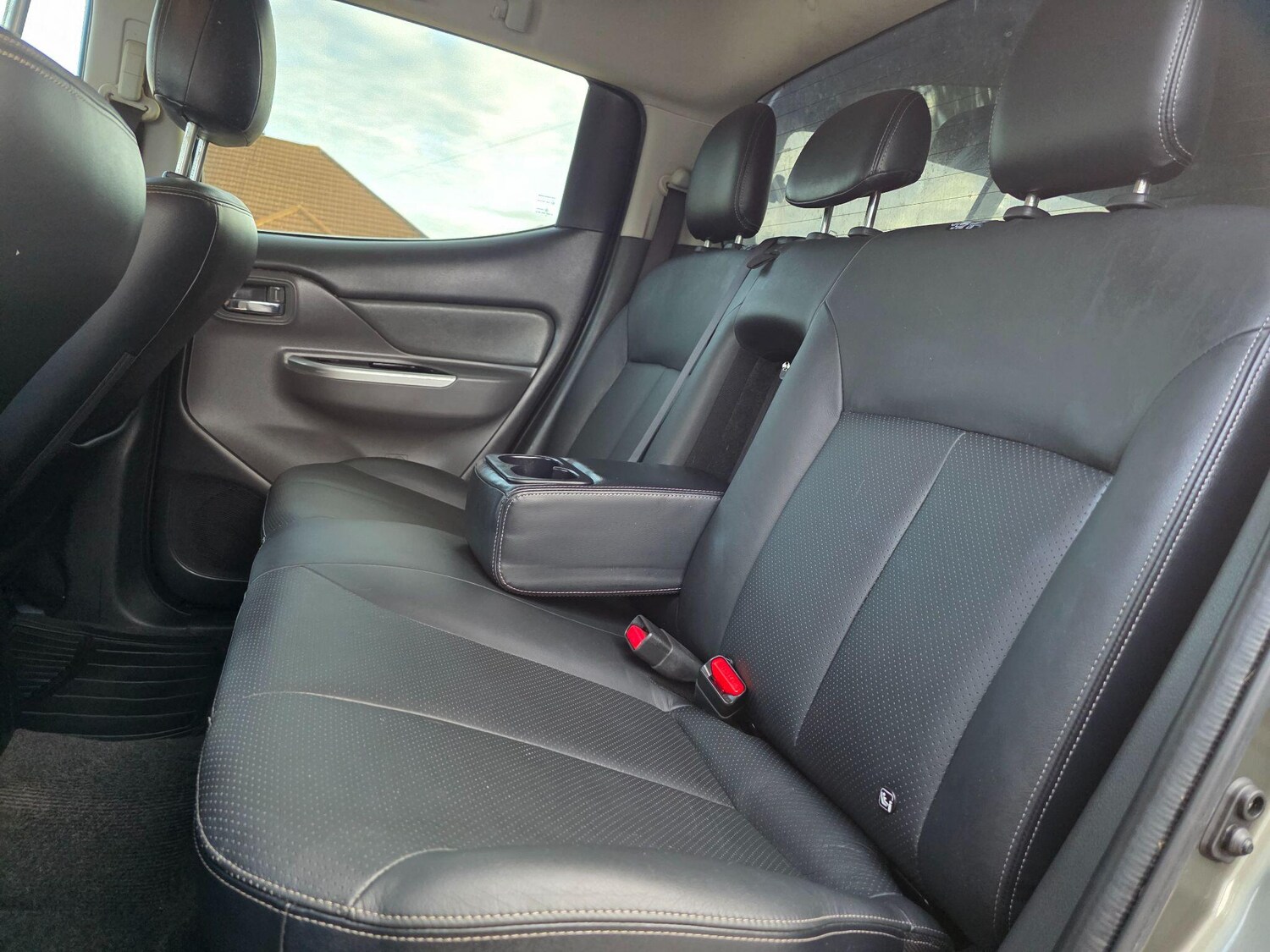 Used Mitsubishi L200 2017 for sale - 76388631: Photo 32