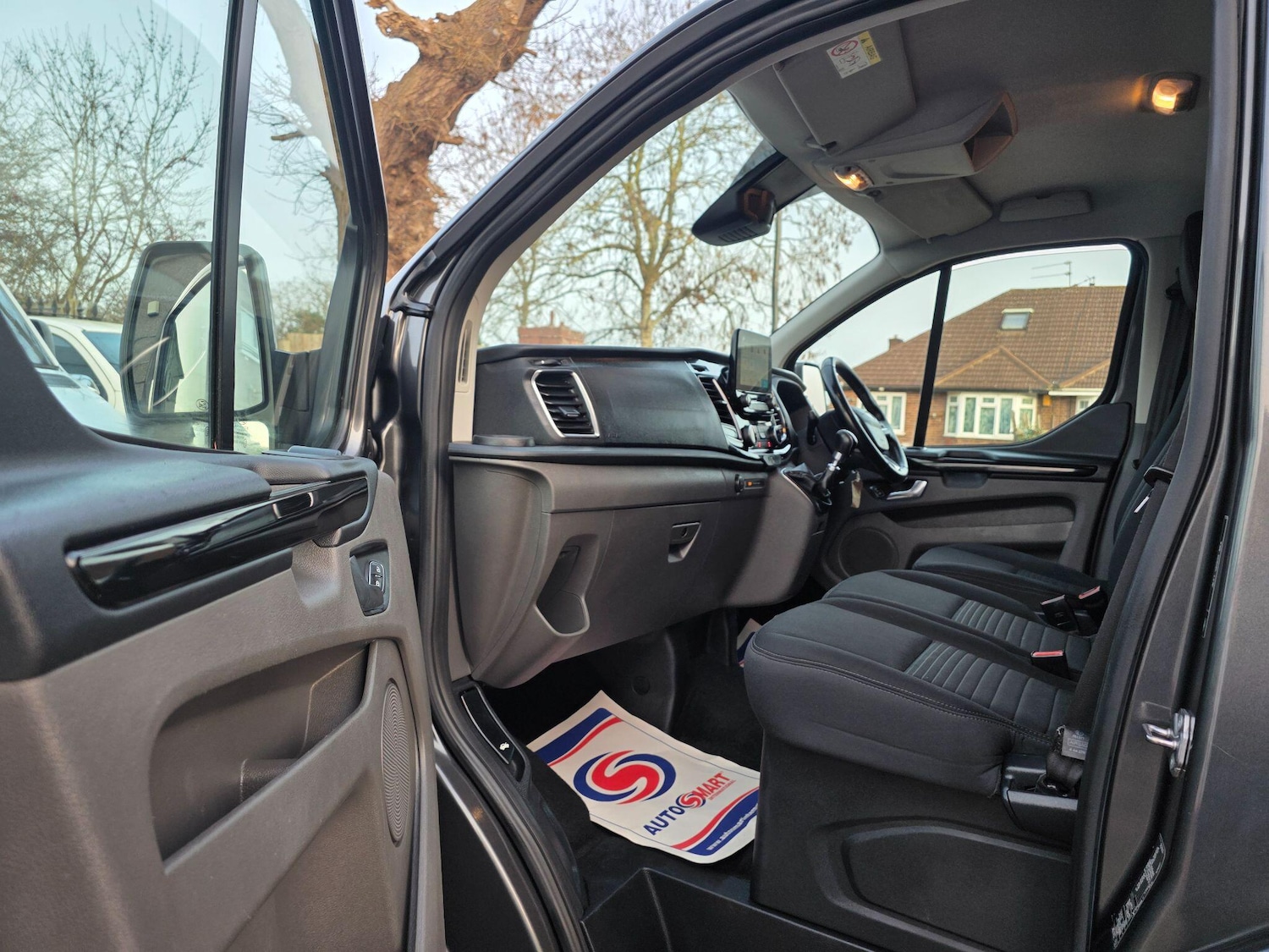 Used Ford Transit Custom 2018 for sale - 77793980: Photo 38