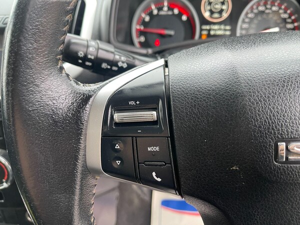 Used Isuzu D-Max 2020 for sale - 74700407: Photo 37