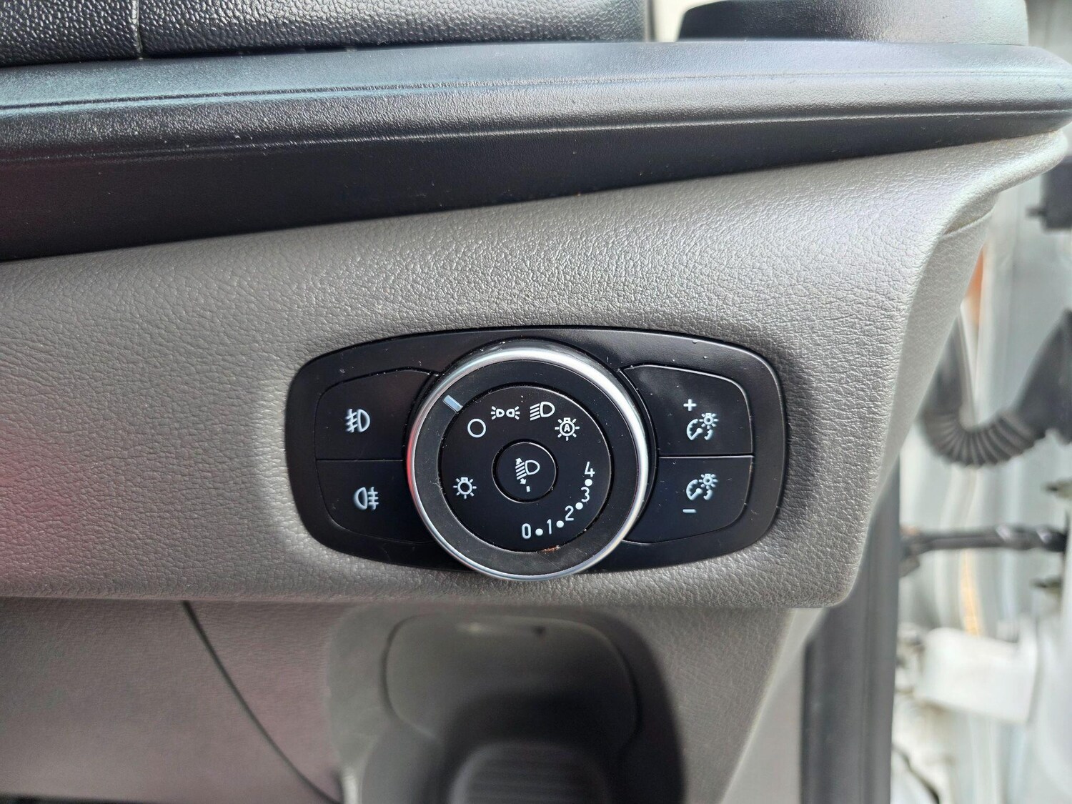 Used Ford Transit Custom 2019 for sale - 76432834: Photo 28