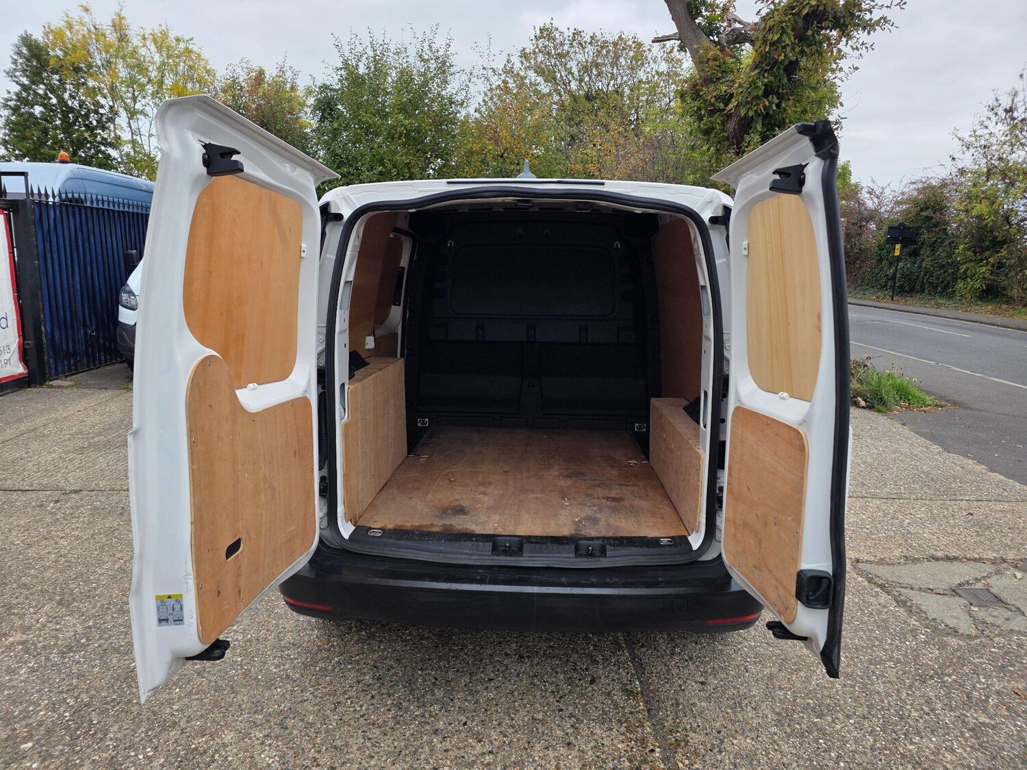 Used Volkswagen Caddy 2022 for sale - 76294496: Photo 5