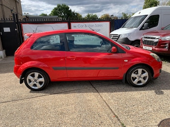 Used Ford Fiesta 2006 for sale - 75214618: Photo